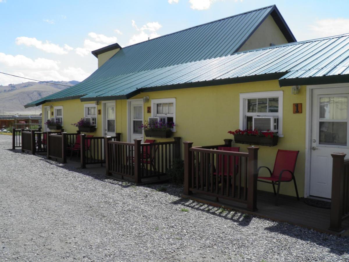 Yellowstone Riverside Cottages Gardiner Zewnętrze zdjęcie